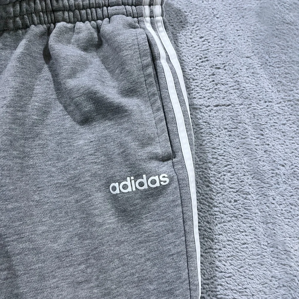 Adidas Climalite Sweatpants Mens XL Gray Running White‎ Stripes Y2K Tapered